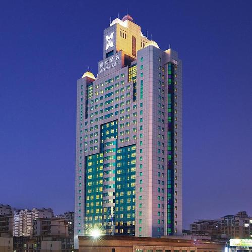 举报      泉州悦华酒店是福建省第一家五星级酒店品牌