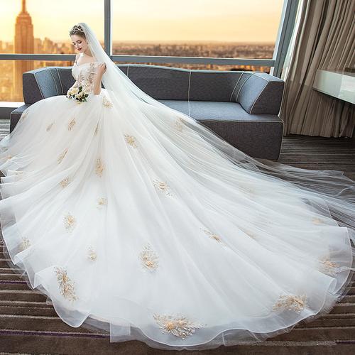 星空婚纱2020新款拖尾新娘结婚礼服公主韩版显瘦赫本风奢华一字肩