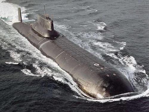 最大的核潜艇有多长