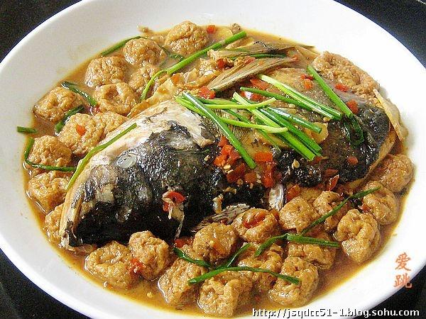 油豆腐焖鱼头的简单家常做法