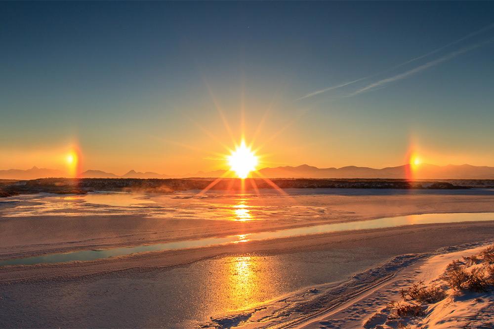 俄罗斯车里雅宾斯克居民清晨目睹到三个太阳同时升起 - 神秘的地球