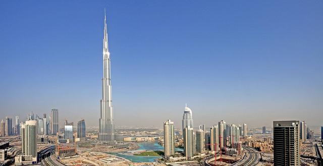 越建越高,那么你知道世界上按高度排名的建筑有哪些吗?