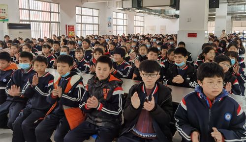 濮阳县六中七年级感恩主题演讲比赛