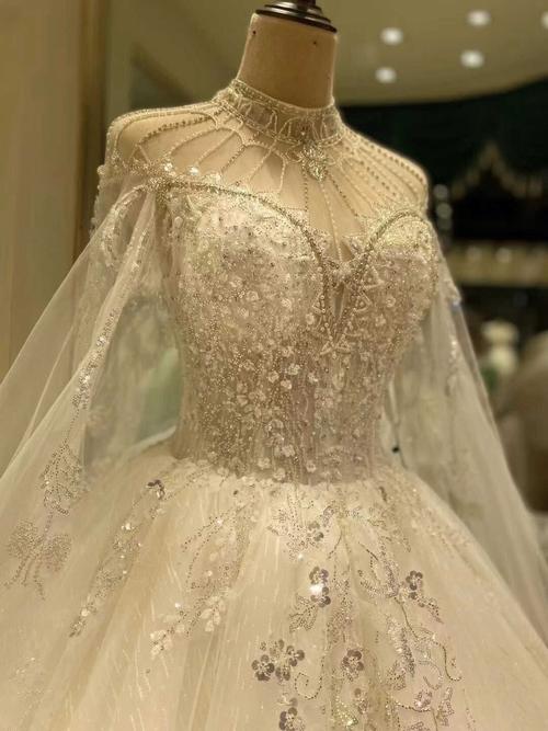 这款超仙梦幻主婚纱2021年新款新娘抹胸公主风星空轻奢大拖尾婚纱是在
