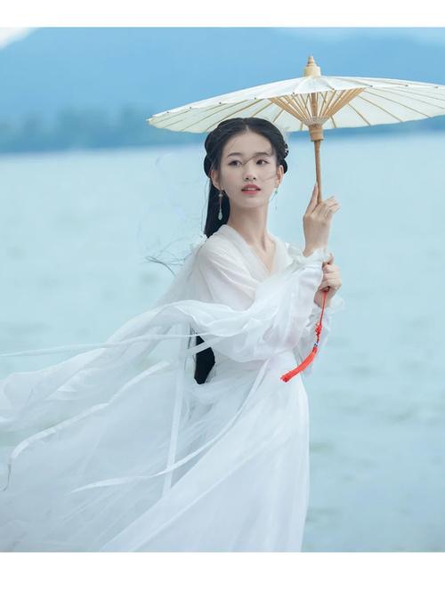 原创白色神明少女汉服女古装中国风齐腰襦裙超仙气古风飘逸演出服白色