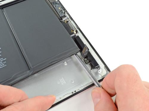 平板电脑 正文 ipad 4搭载了11560mah的超大电量锂电池,能够很好地