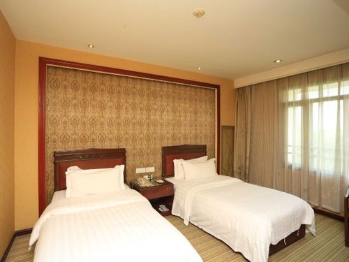 在重庆开一个小型宾馆需要多少钱?和哪些手续