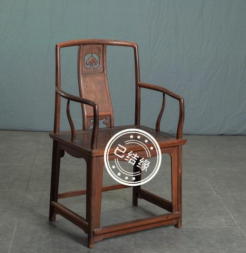 创汇期苏工红木嵌瘿木如意纹南官帽椅已售