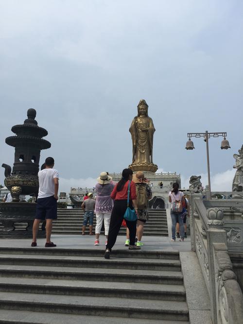 从上海到普陀山的旅游攻略?