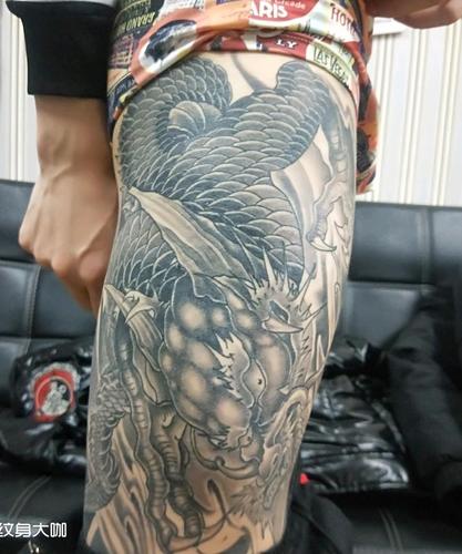 龙包大腿_纹身图案手稿图片_木子的纹身作品集