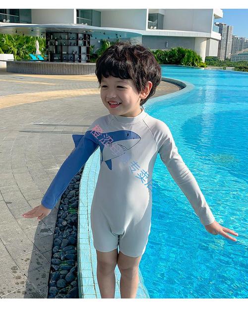 夏季新品迪士尼disney商场同款儿童泳衣男童连体游泳中小童泳裤套装