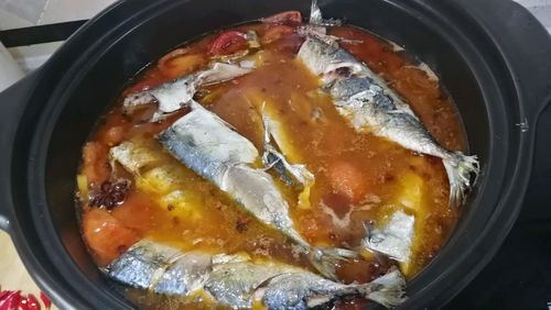 砂锅西红柿炖鲅鱼怎么做_砂锅西红柿炖鲅鱼的做法_豆果美食